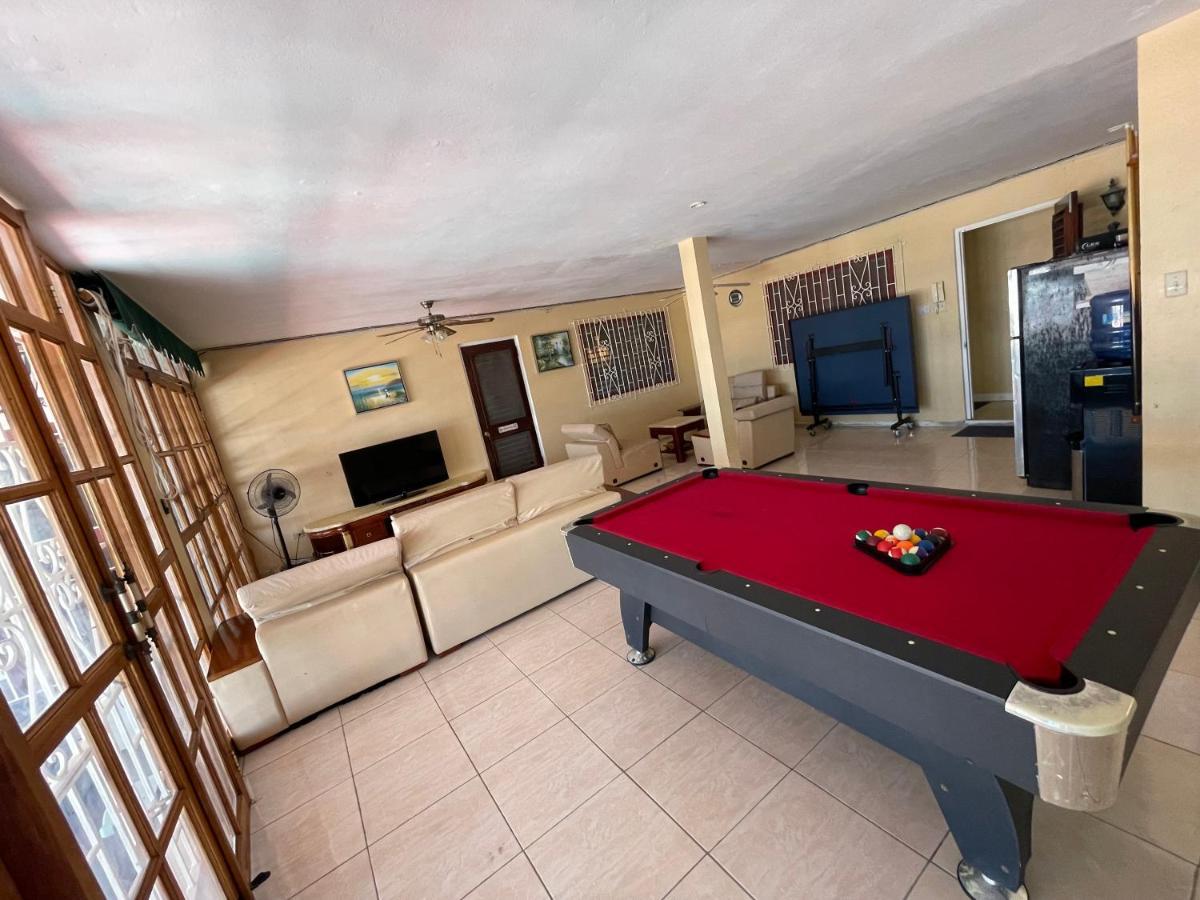 The Lodge @ Peaceful Palms Montego Bay Luaran gambar
